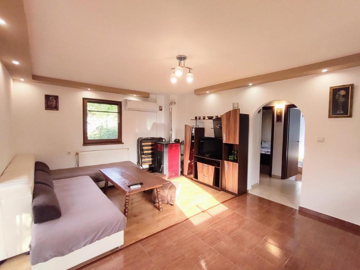 Holiday Home Veli Saparewa Banja Exterior foto